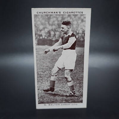 1939 Churchman Association Footballers #49 George Walton Tobacco Cigarette  Card