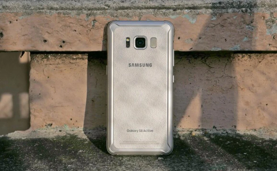 Samsung Galaxy S8 Active AT&T G892A T-Mobile G892T G892U Phone 4GB RAM 64GB - Image 3 of 4