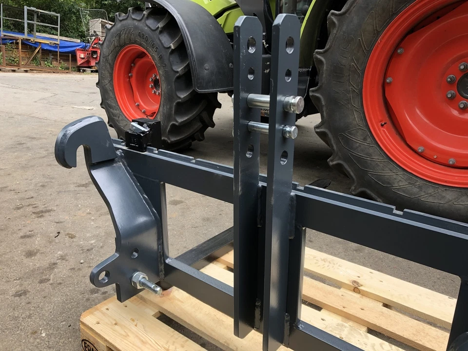 Palettengabelträger 1,2m 2,5t mit 1,2m 2,0t Gabelzinken Euro und Dreipunkt Aufna - Bild 4 von 4