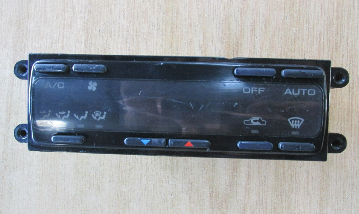 JDM Nissan Silvia S13 A/C Digital Climate Control ZEXEL 27510