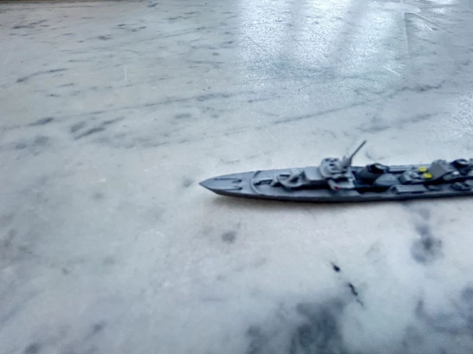 MODELLO METALLO WIKING SCHIFFS 1:1250 FANTASQUE CACCIATORPEDINIERE 1935 FRANCIA - Immagine 3 di 4