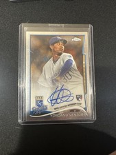 2014 Topps Chrome Yordano Ventura #66 Rookie RC ON-CARD AUTO Kansas City ROYALS. rookie card picture