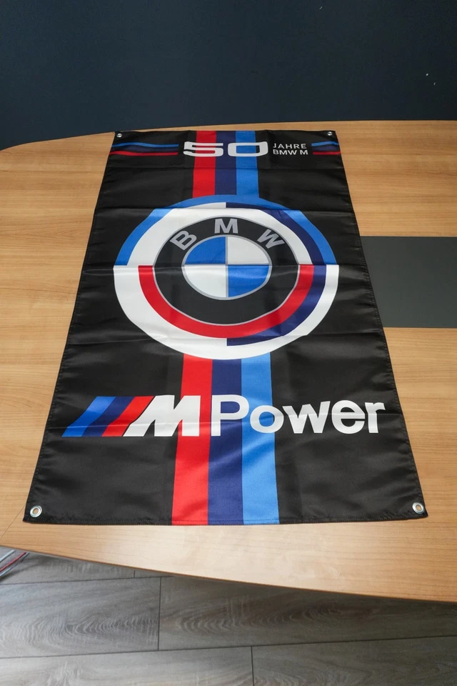 BMW M Power 50 Años Aniversario Bandera – 70×120 cm (27.5”×47.2”) Foto 2 de 4