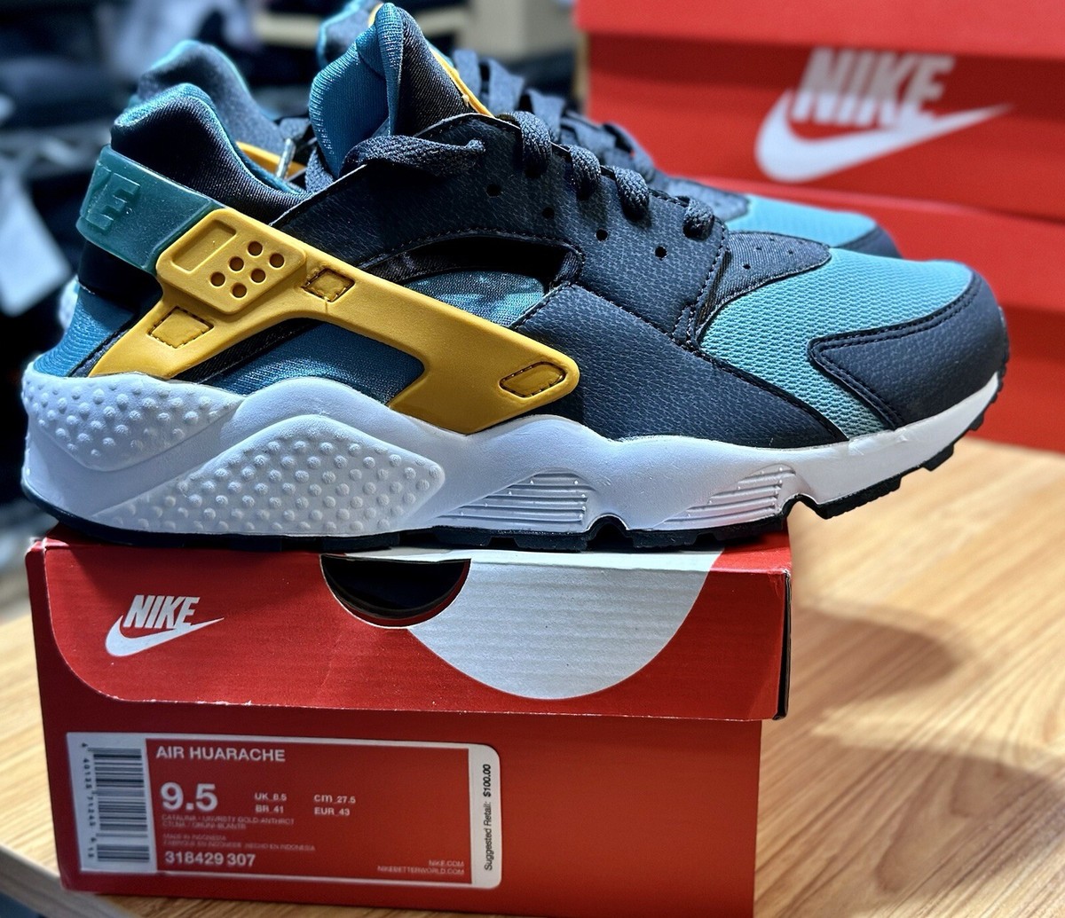 Nike Air Huarache  display picture 1