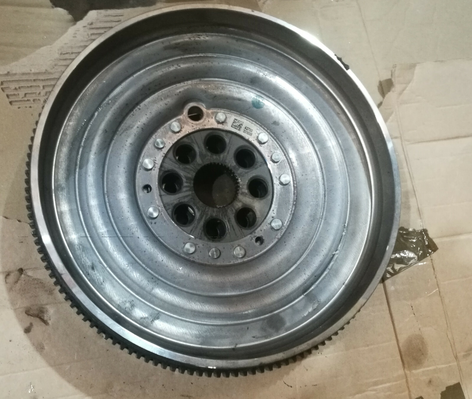 MERCEDES GLA X156 CLA W117 2.0 PETROL M270 AUTO FLYWHEEL DUAL MASS A2700301005