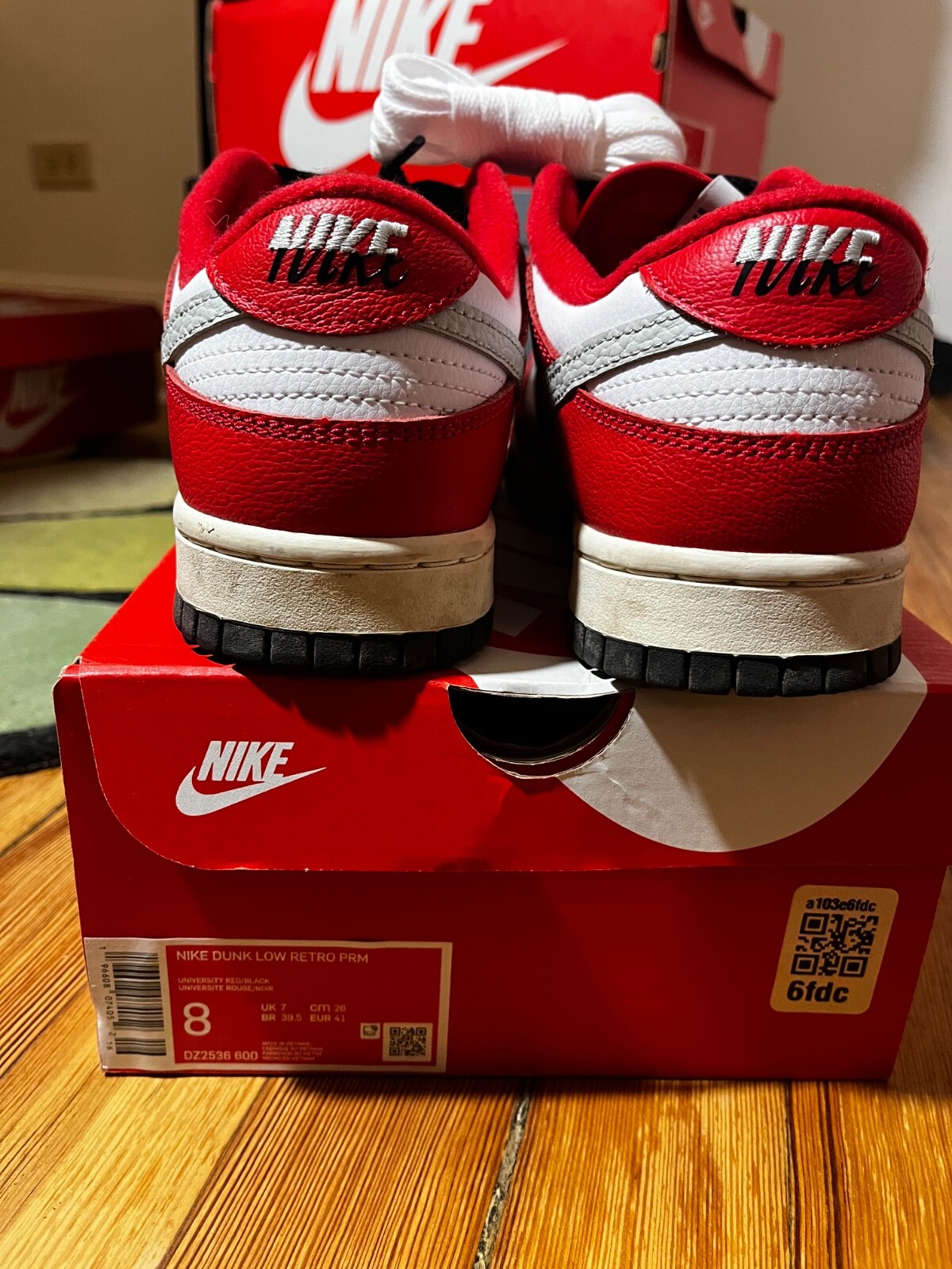 Size 8 - Nike Dunk Low Split - Chicago - image 3