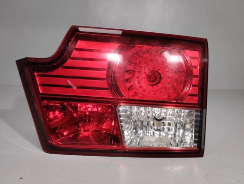 8360409 Piloto Trasero Derecho Interior para SSANGYONG KYRON * 2008 107149 - Imagen 1 de 8