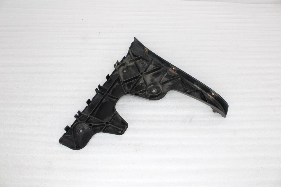 ☑️ 2005-2011 Audi A6 Quattro SUPORTE DE SUPORTE DE PARA-CHOQUE TRASEIRO DIREITO DO PASSAGEIRO FABRICANTE DE EQUIPAMENTO ORIGINAL - Imagem 2 de 4