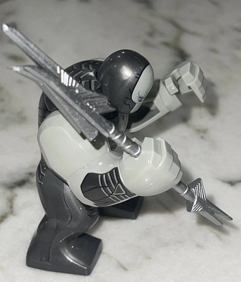 Figura grande Darkseid DC Justice Foto 2 de 4