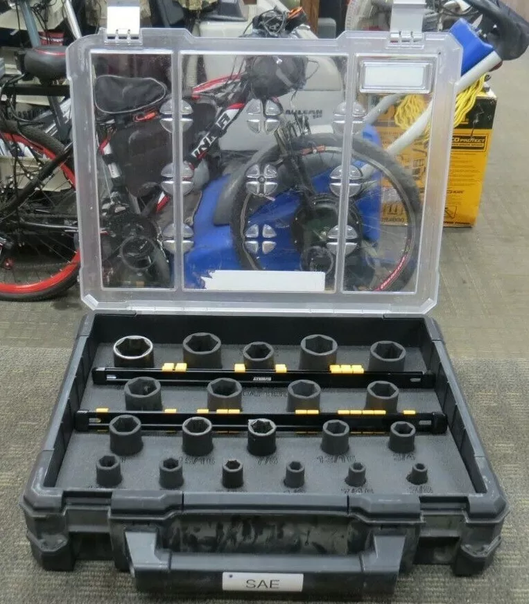 DEWALT 1 2