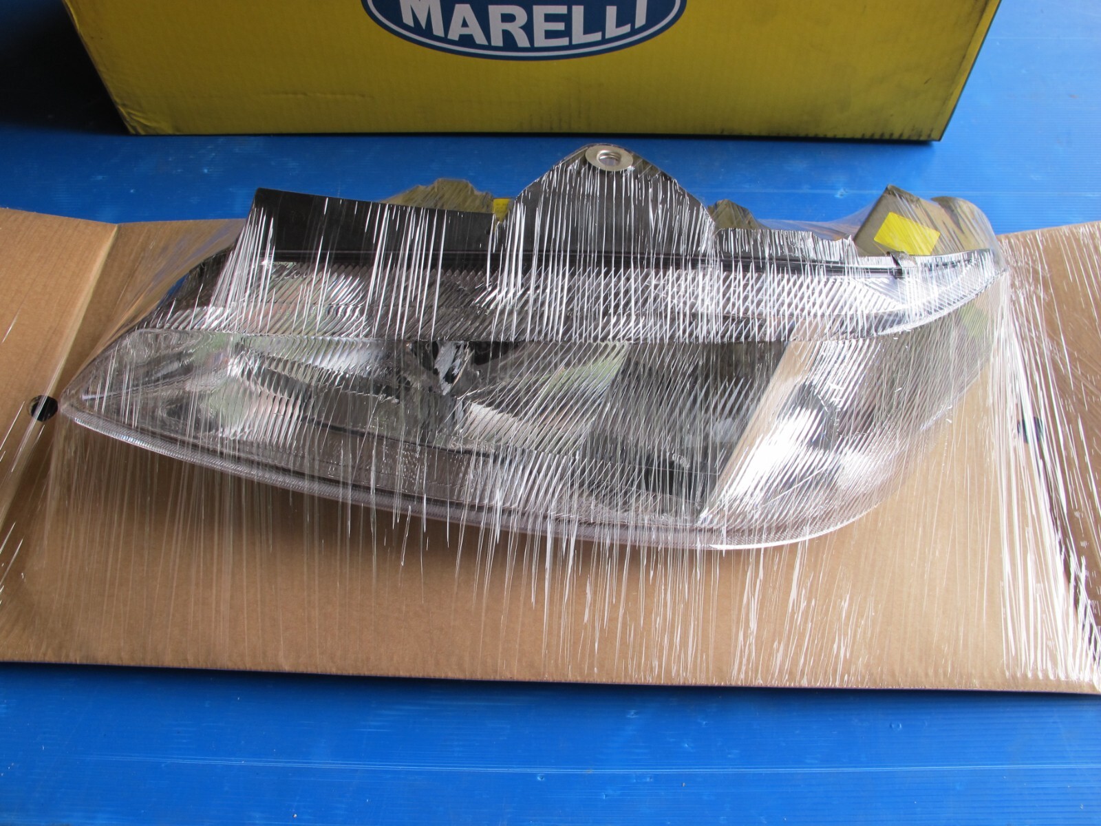Optique de phare gauche Magneti Marelli Peugeot 406 LPE592 pièce de rechange d origine en verre