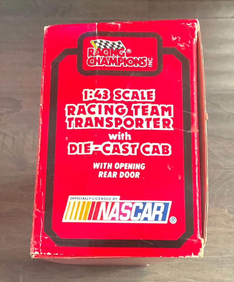 Jeff Gordon - DuPont #24 1993 Racing Team Transporter - ¡Enorme escala 1/43! Foto 4 de 4