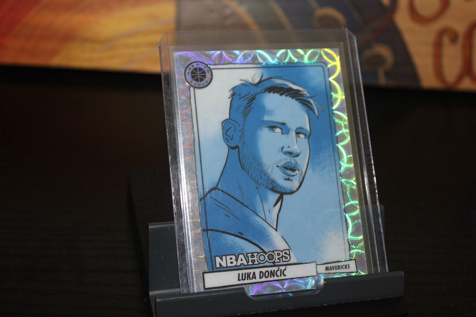 2023-24 Panini NBA Hoops Premium Stock Presentations - LUKA DONCIC CASE HIT #7