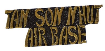 TAN SON NHUT HAT PIN