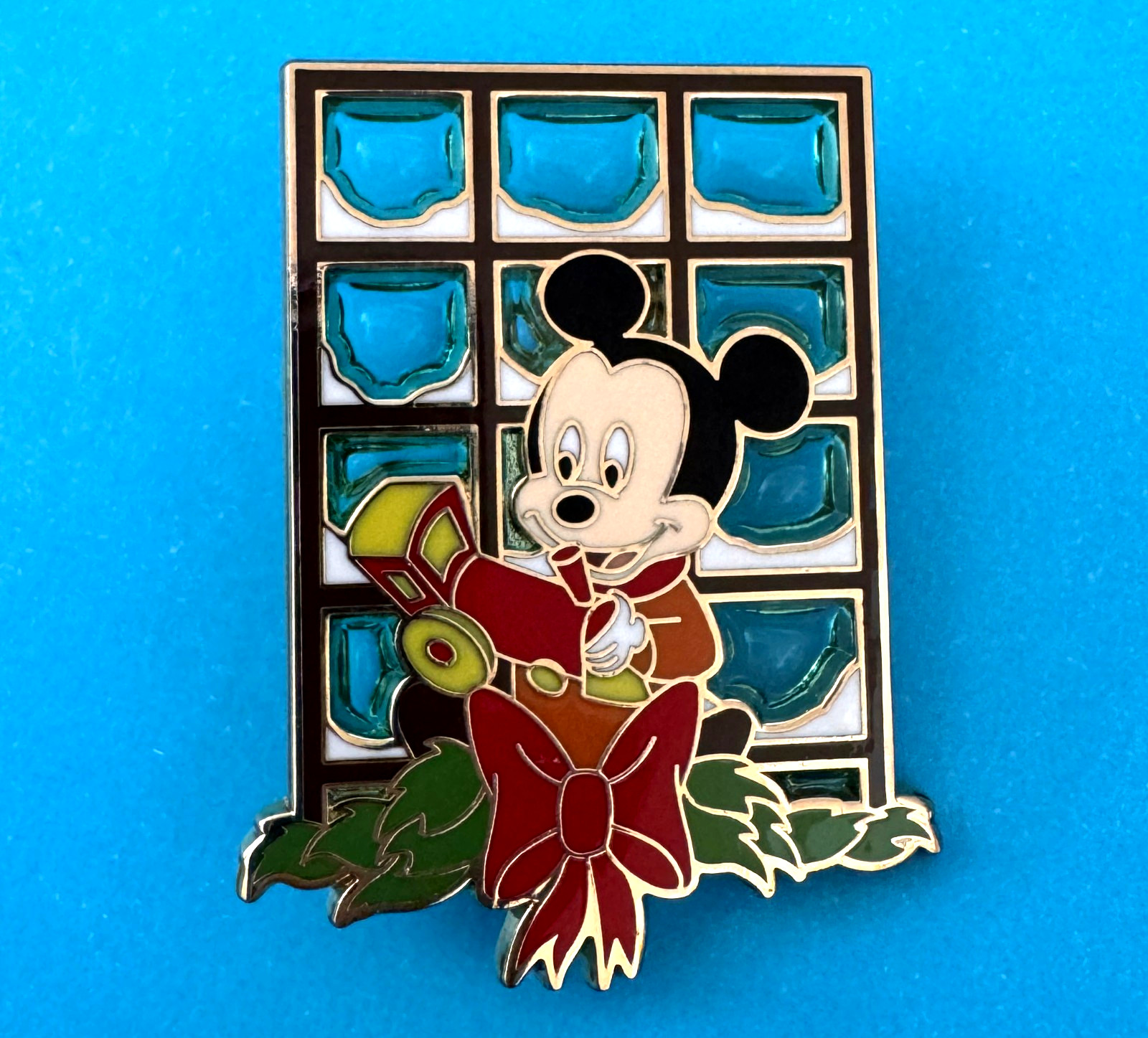 Disney Holiday LE Pin Mickey Christmas Carol Advent Calendar 2024 FERDIE