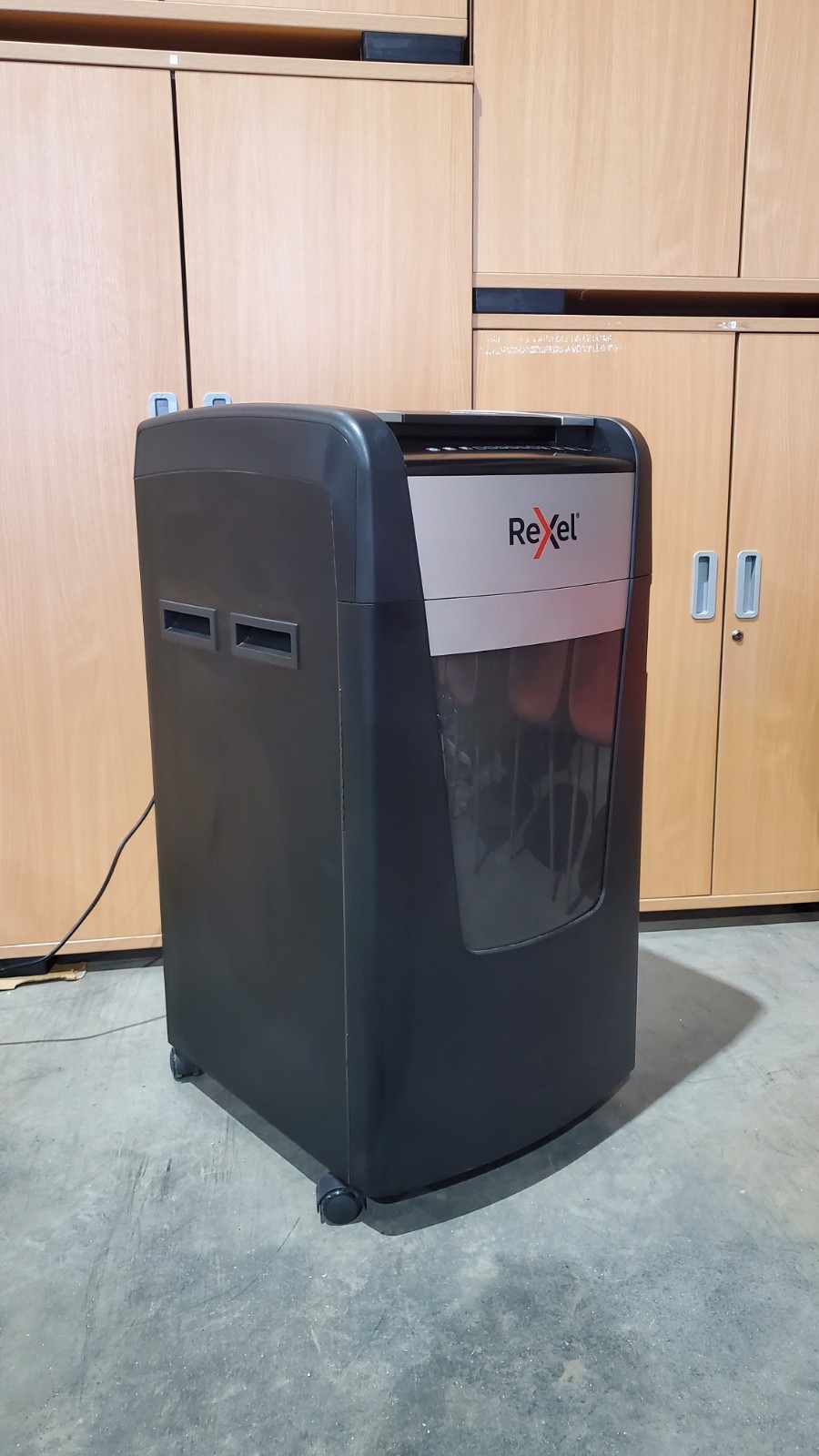 Rexel Optimum AutoFeed+ Paper Shredder Cross Cut Security Level P-4 110 L 600X