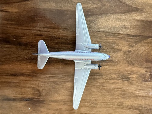 Schabak Douglas DC-3 Eastern Airlines Diecast Model Plane 1:250 Scale - Picture 5 of 7