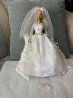 Mattel Barbie Blushing Bride Blonde Doll 1999 Vintage #26074