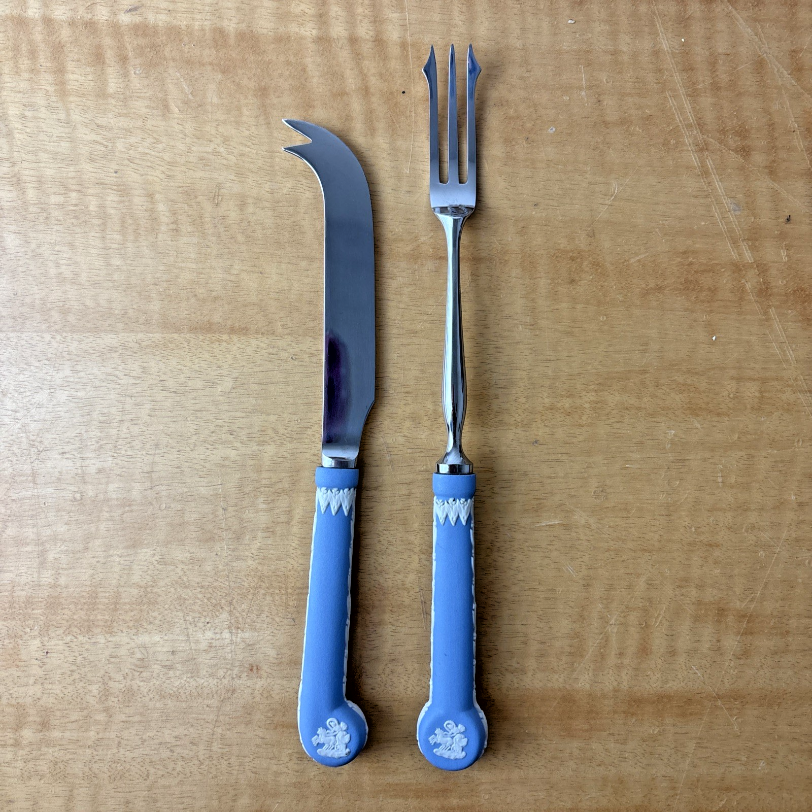 Wedgwood Sheffield Cream on Lavender Jasperware Pickle Fork and Cheese Knife Set