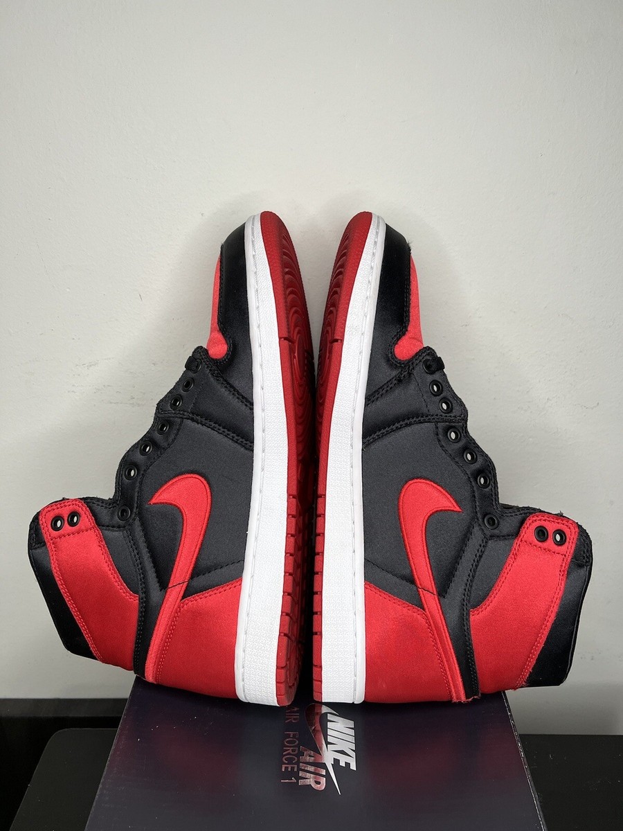 Nike Air Jordan 1 Retro High OG Satin Banned (Numbered) 10.5 Nike Air Jordan 1 Retro High OG Satin Banned (Numbered) 10.5