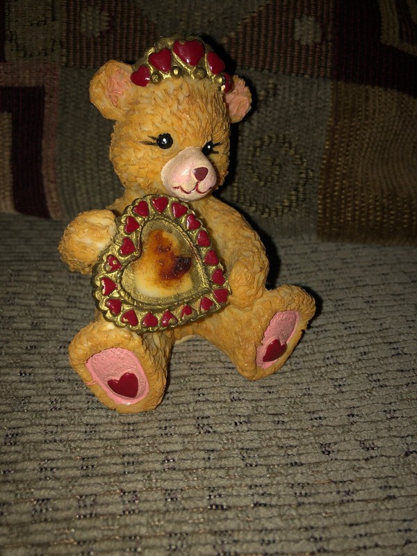 Unique Resin Valentine Girl Bear Figurine LOOK