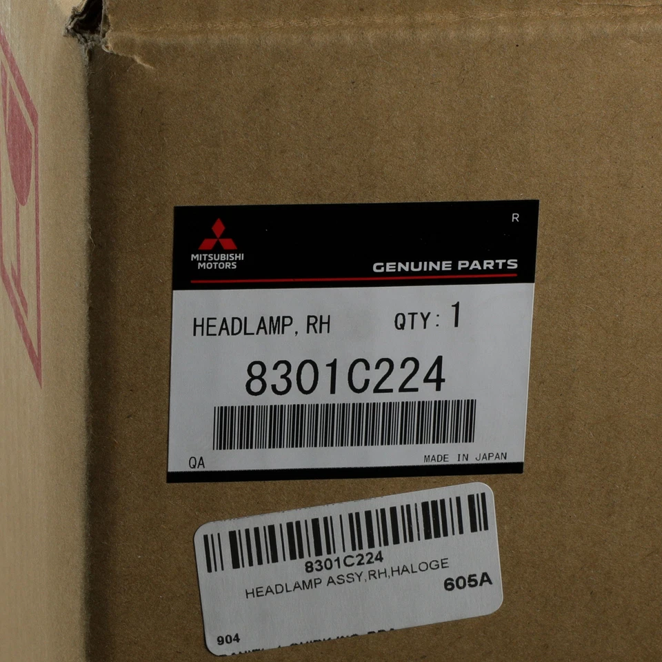 Faro halógeno delantero derecho OEM 2011-2020 Mitsubishi Outlander Sport 8301C224 Foto 3 de 3