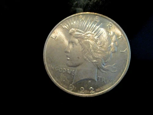 1922 PEACE SIVER DOLLAR - UNCIRCULATED