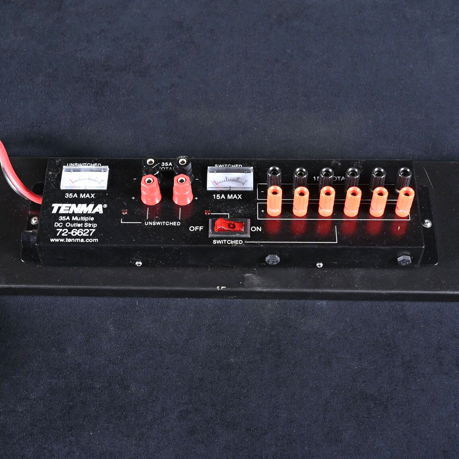 Tenma 72-6627 DC Power Distribution Outlet Strip 35 Amps,Great Working Condition