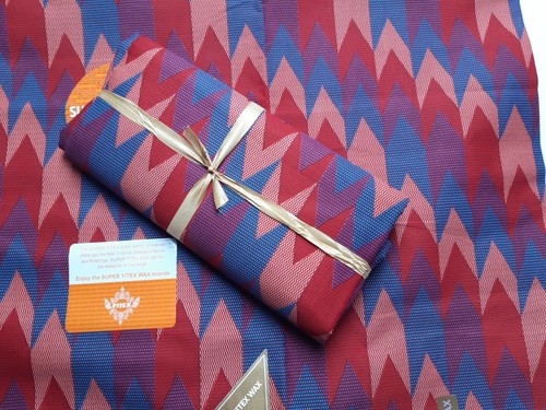 6 Yards / 5,48 Meter garantiert afrikanischer Stoff mit Wachsdruck und Design - Bild 1 von 16