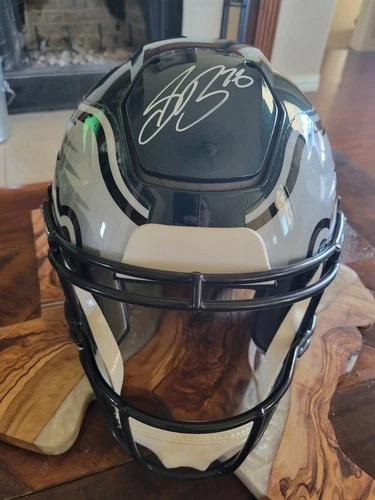 Saquon Barkley Eagles Signed Speedflex Helmet. Beckett