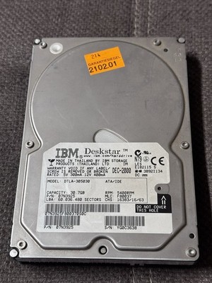 IBM DTLA-305030 Hard Disk Drive 3,5  5400 Rpm 30,7 GB