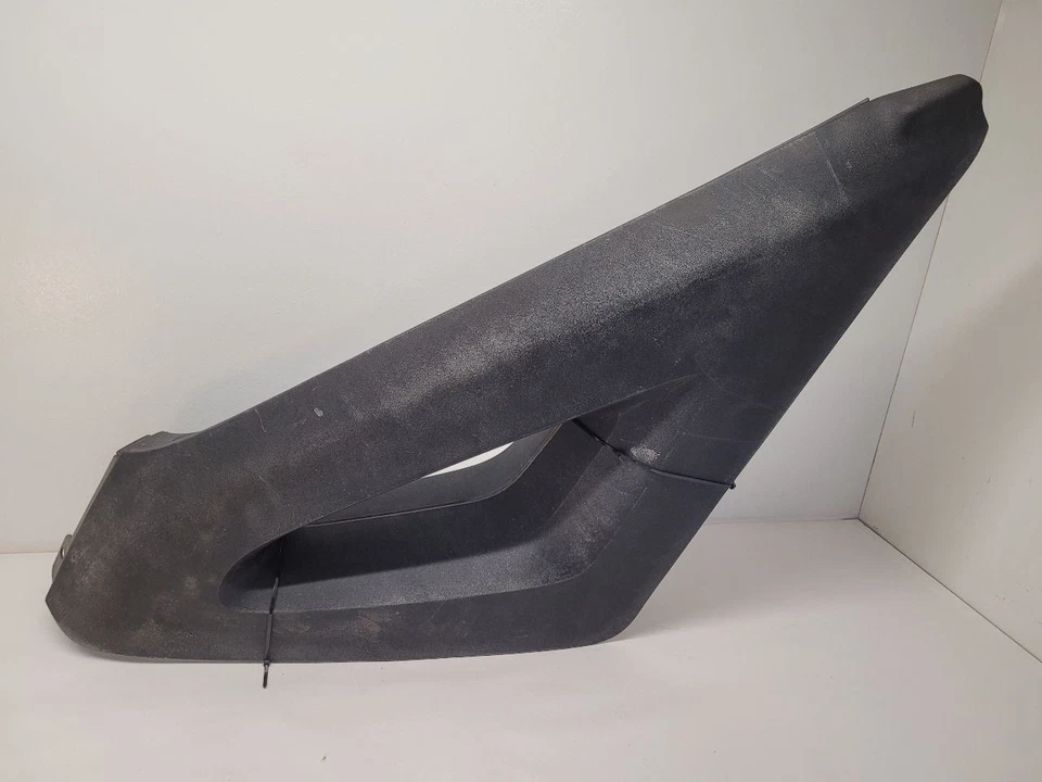 Chevrolet Avalanche 1500 2007-13 trasero exterior izquierdo vela triangular izquierda Foto 2 de 4