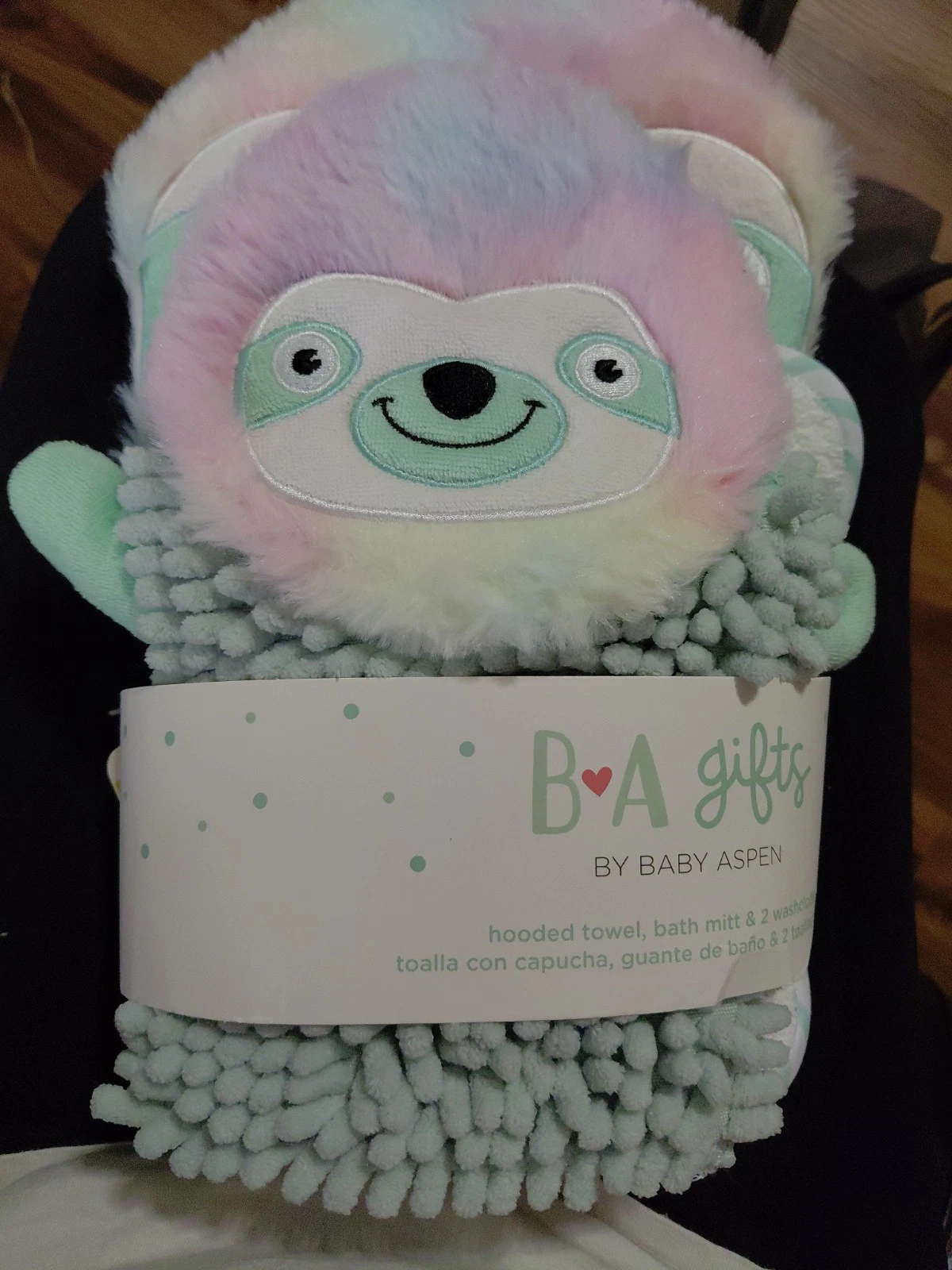 Baby Aspen Sloth Hooded Bath Set Hooded Towel 2 Wash Cloths Bath Mit