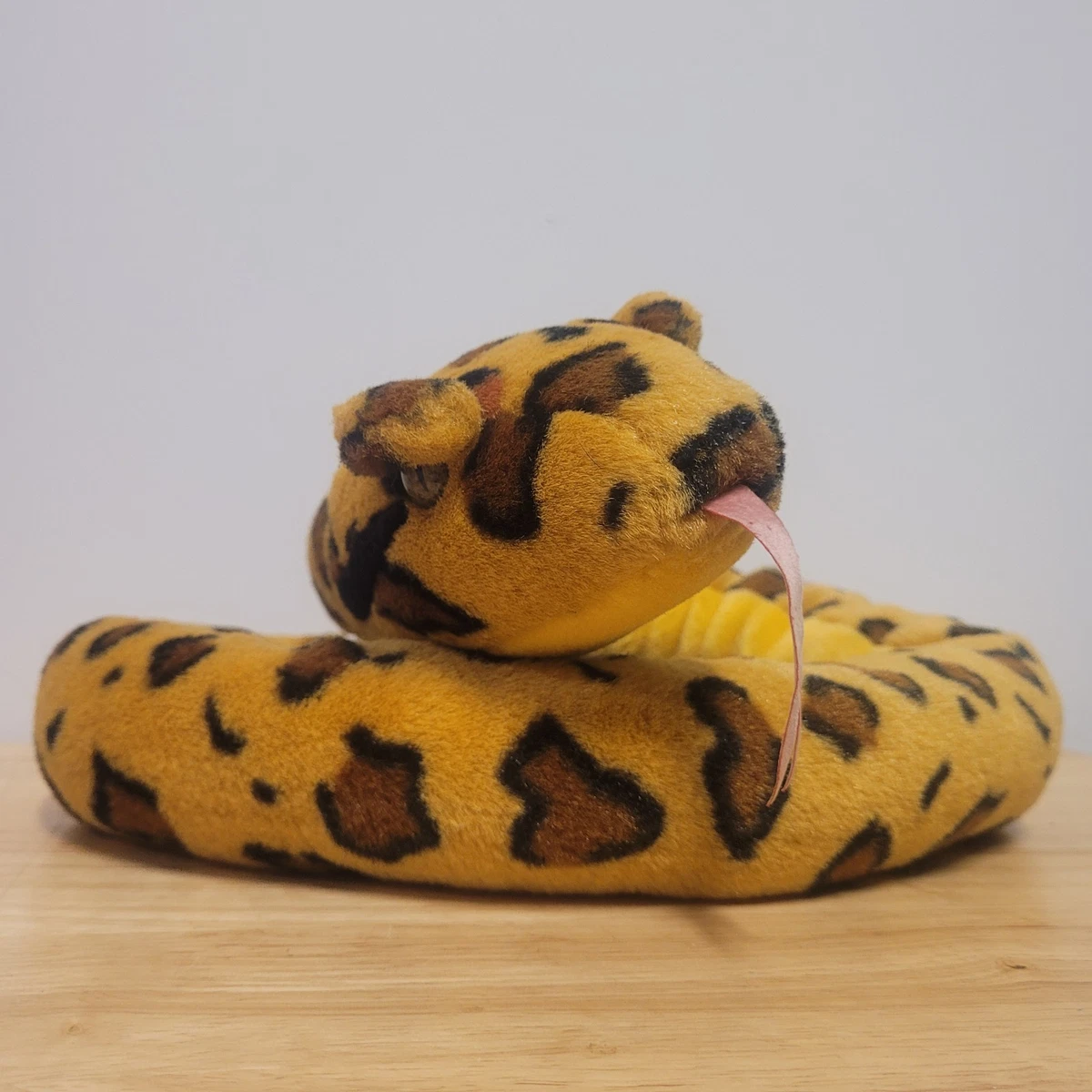 Kuscheltiere.biz Anaconda Boomer - Serpiente De Peluche De 150 Cm, Realista Y Suave, Lavable A Máquina, Ideal Para Decoración Y Juego, Certificada Calidad