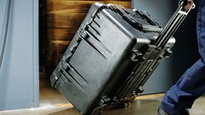 Pelican Case 1640 hard rigid w/roller wheels ...