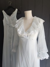 Vintage 60s SHADOWLINE Baby Blue Floral Embroidery PEIGNOIR Robe Nightgown SML