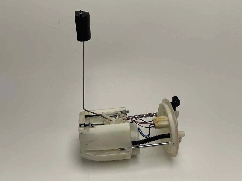 Mitsubishi Lancer 2008-2016 Fuel Pump Assembly FWD - Image 4 of 4