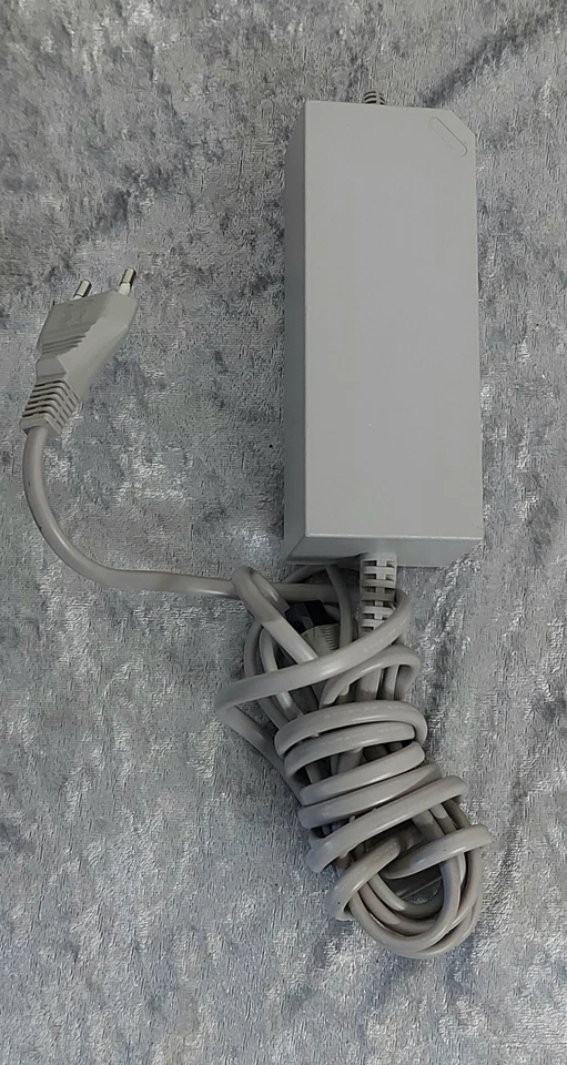 Original Nintendo Wii POWER SUPPLY RVL-002 (EUR) Netzadapter Netzteil