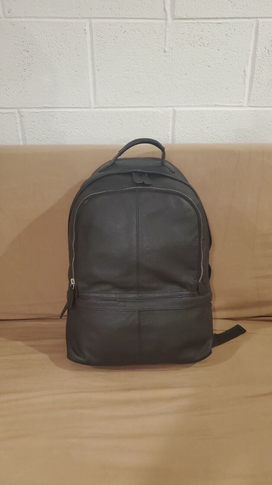 Ruilhandel Installatie komen ASOS leather backpack | eBay