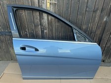 Mercedes W204 AMG Autot&uuml;r T&uuml;r Vorne Rechts Blau Limousine A2047220210