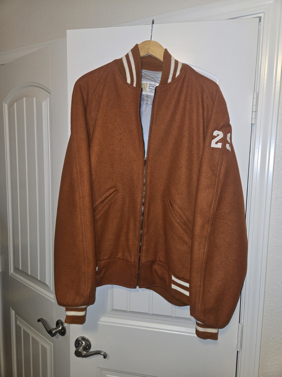 Vintage University Of Texas Longhorns Letterman Wool Varsity Jacket Howe USA 54 image 3