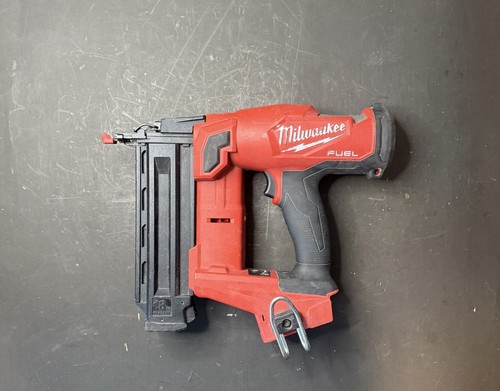 Milwaukee M18 FUEL 2746-20 18GA Brad Nailer 18V Cordless Tool Only FOR PARTS