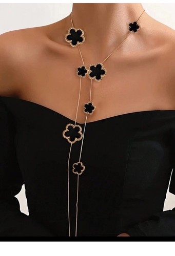 Collar Suéter Flor Trébol Dorado Largo Collar Negro - Imagen 1 de 3