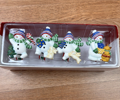 Studio Nova Festive Frosty Set of 4 Porcelain Napkin Rings Snowmen NEW