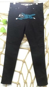 ice cream running dog jeans