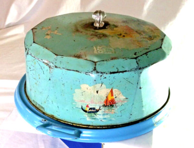20th century tin cake carrier w/lid and tray