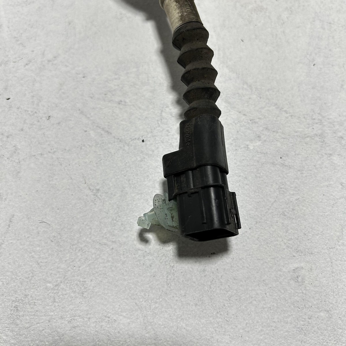 a　0913 2021-2023 ACURA TLX REAR RIGHT PASSENGER ABS SPEED SENSOR