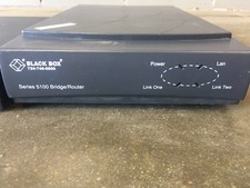 Black Box Series 5100 Bridge/Router with instrucion manual