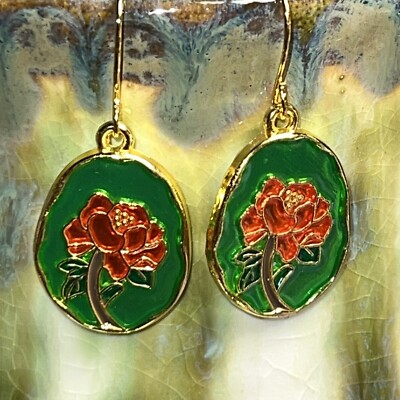 Gold Tone French Hook Red Rose Floral Dangle Earrings Artisan. Flowers. S110