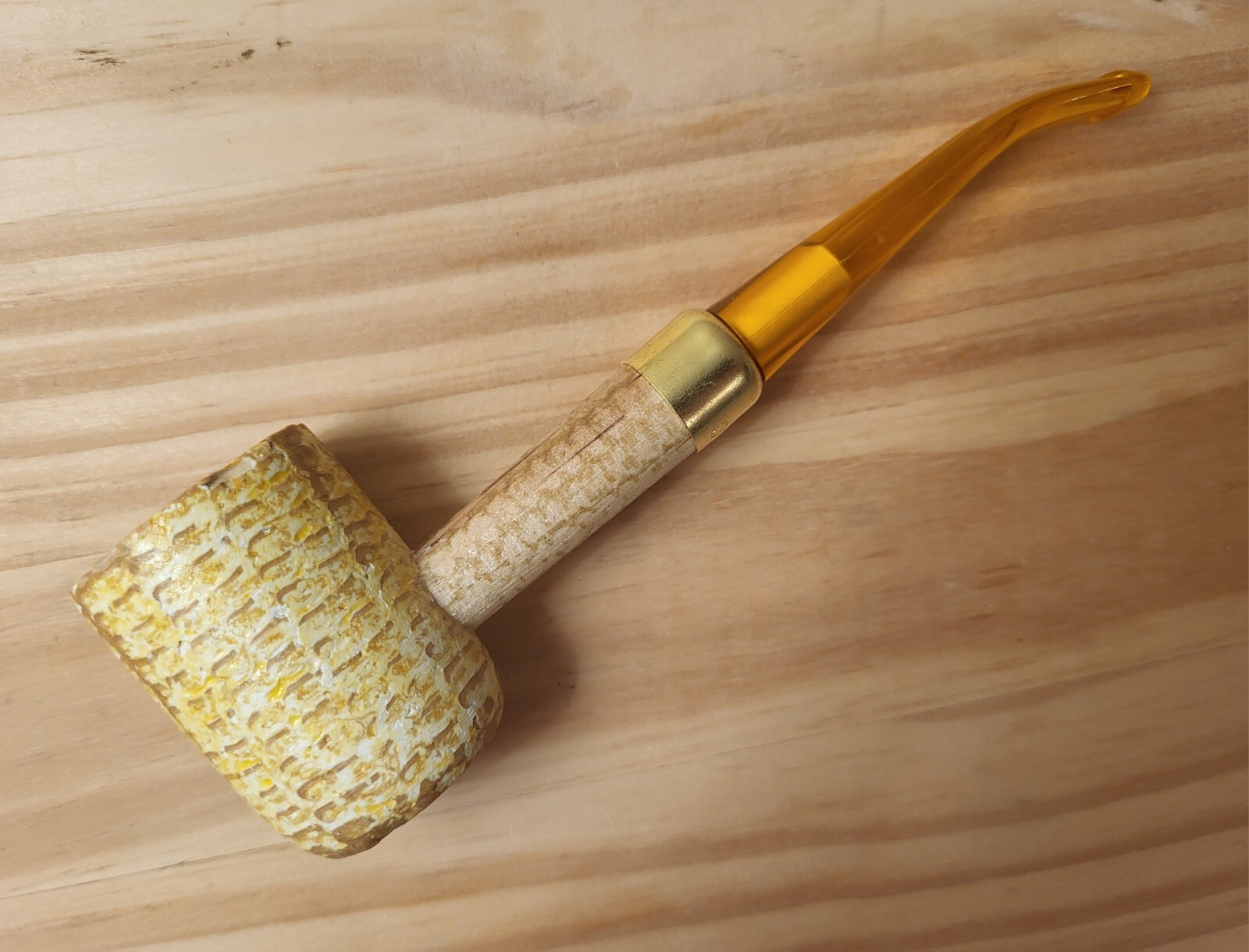 NEW Missouri Meerschaum Legend Corn Cob Pipe - NOS Red Label With Brass Ferrule